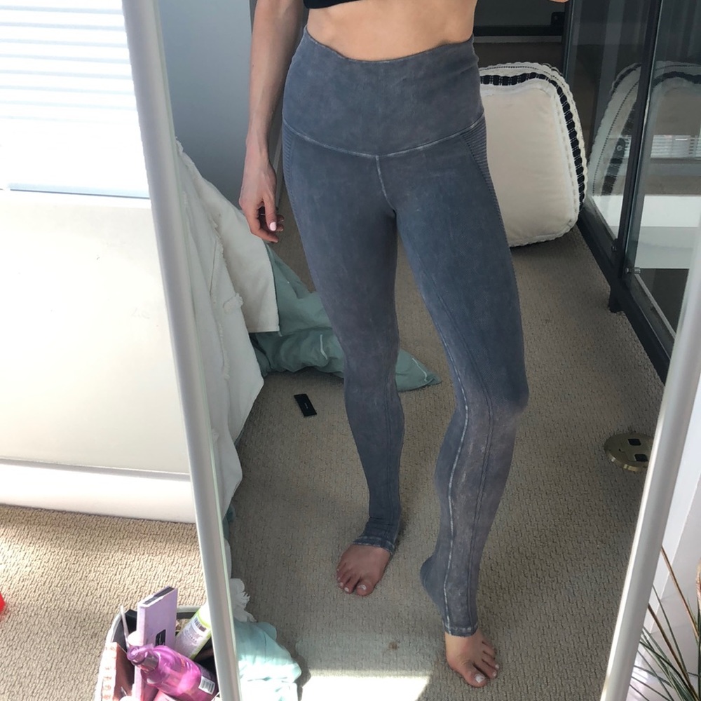 Faded blue compression leggings